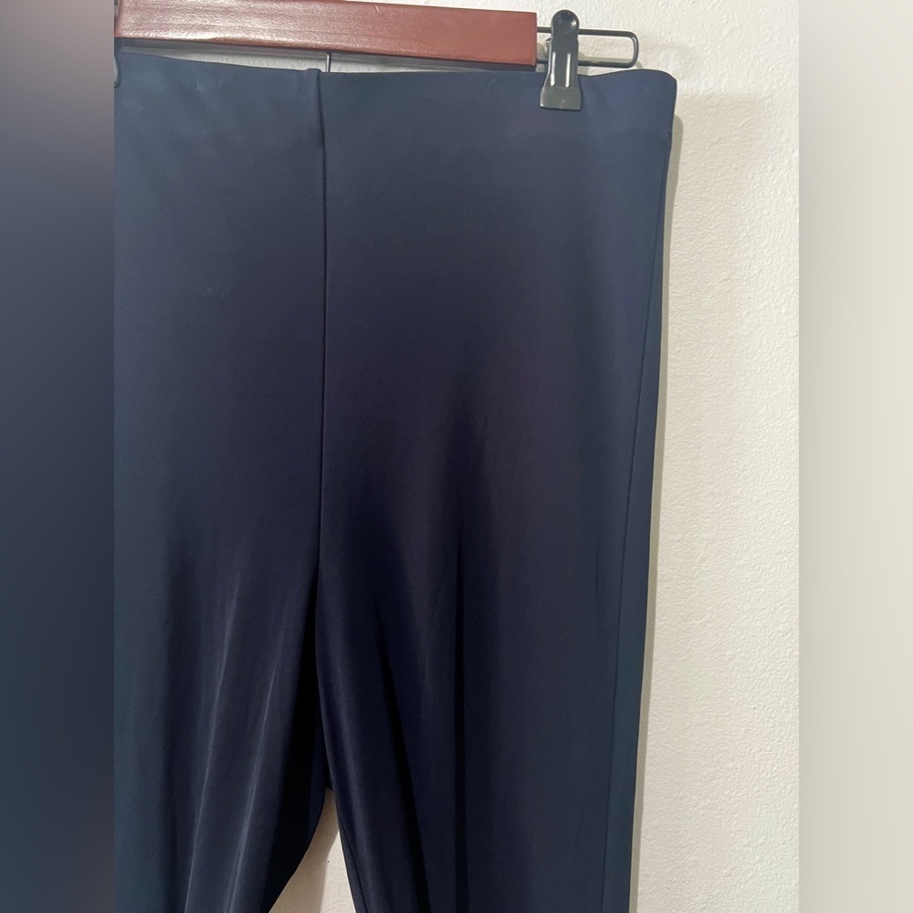 Lauren Ralph Lauren High Waisted Navy Wide Leg Pants - Small (29") - Picture 7 of 11